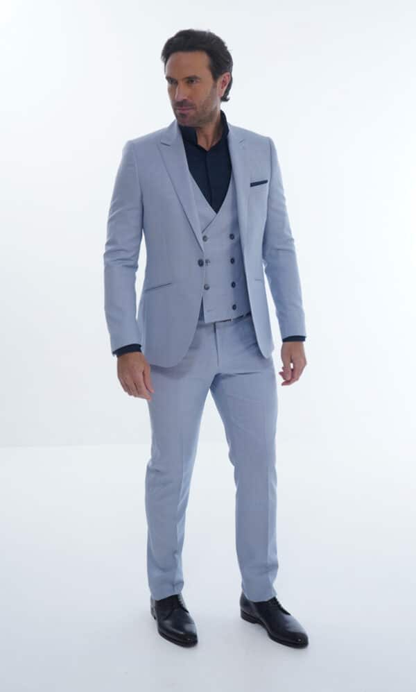 Costume sur mesure - 3 pièces bleu ciel – Image 2